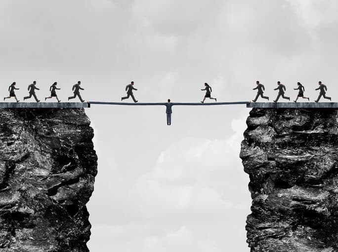 Arbitration or Litigation? Key Considerations for Commercial Dispute Resolution